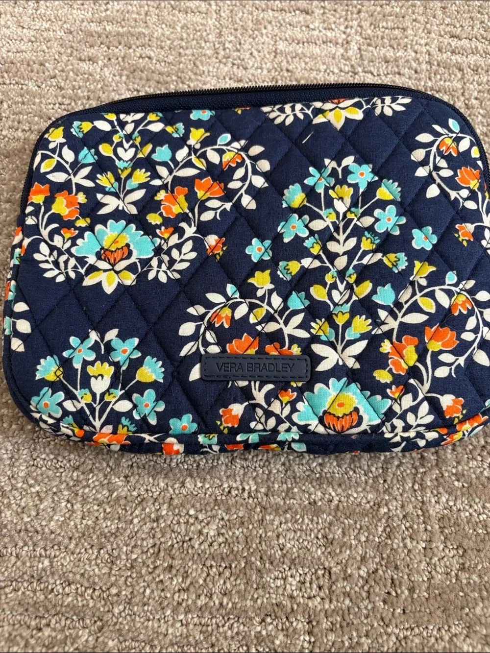 Vera Bradley compact quilted